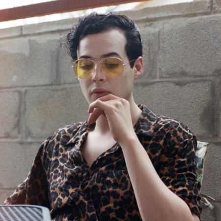 Lyle Lettau has a net worth of $500k.